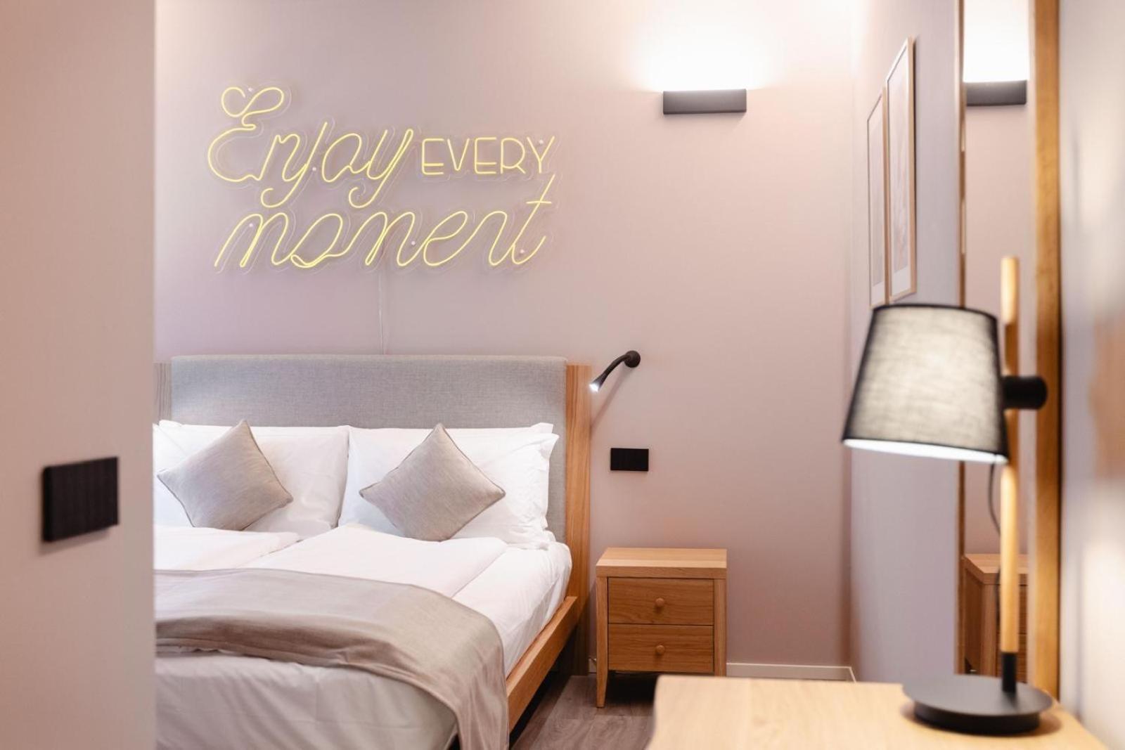Terra Hotel Boutique Тірано Екстер'єр фото