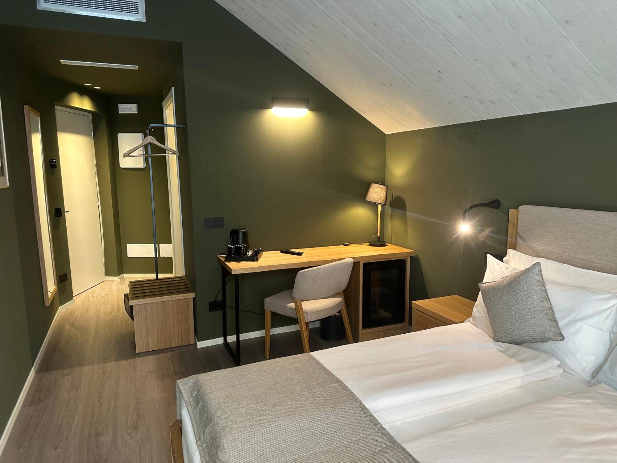 Terra Hotel Boutique Тірано Екстер'єр фото