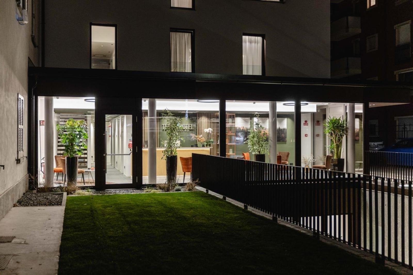 Terra Hotel Boutique Тірано Екстер'єр фото