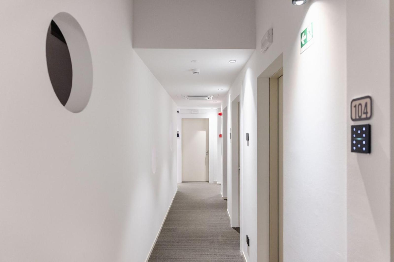 Terra Hotel Boutique Тірано Екстер'єр фото