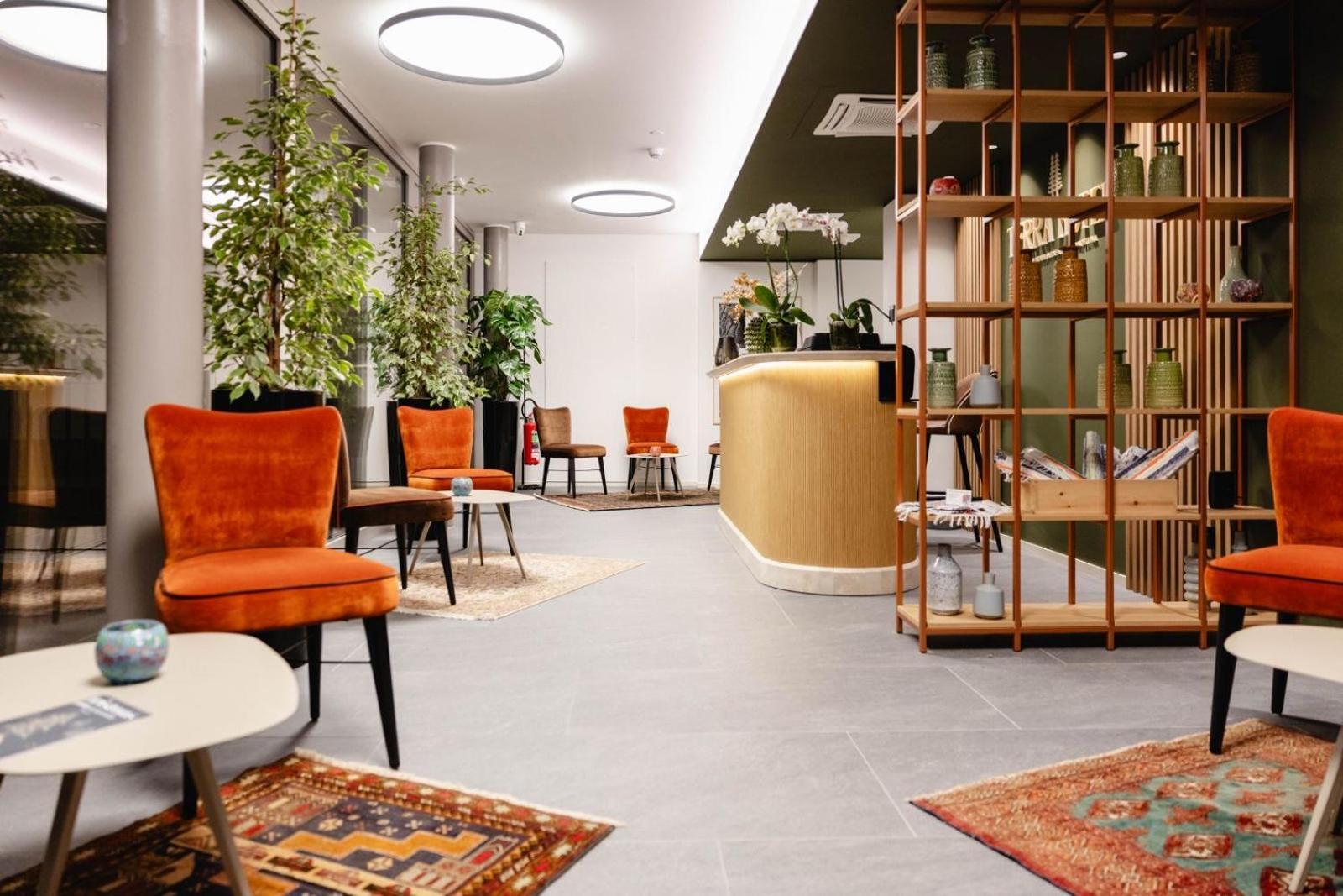 Terra Hotel Boutique Тірано Екстер'єр фото
