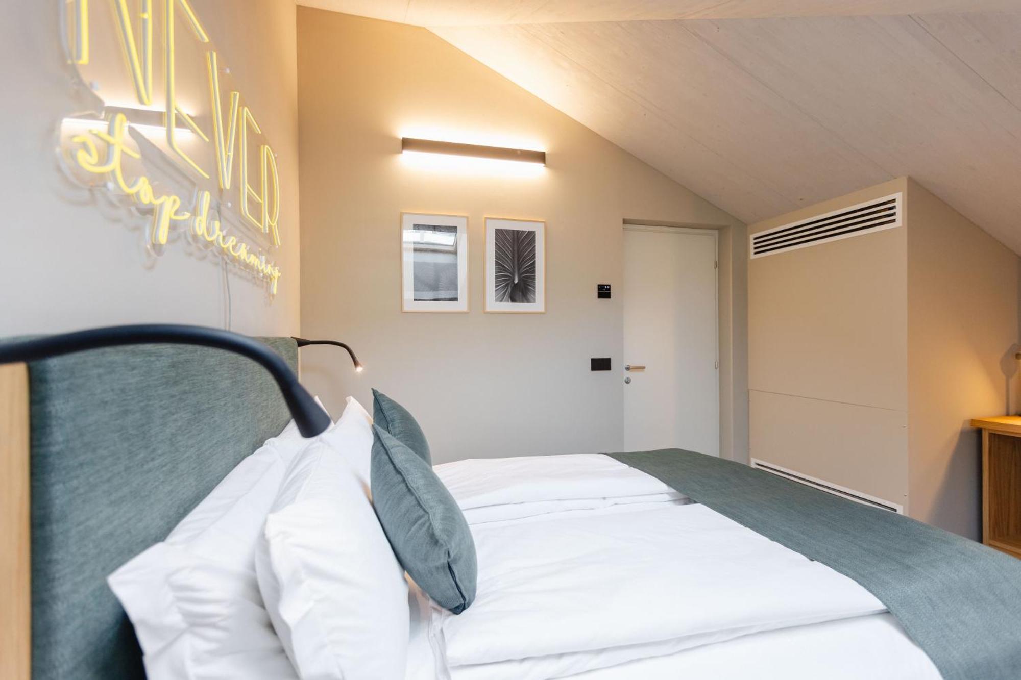 Terra Hotel Boutique Тірано Екстер'єр фото